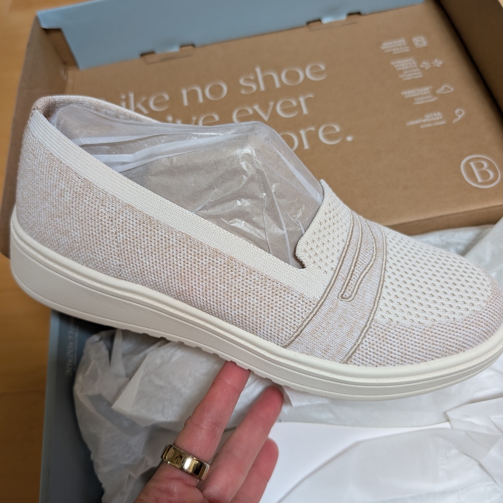 Life Stride Cream Slip-On Sneakers